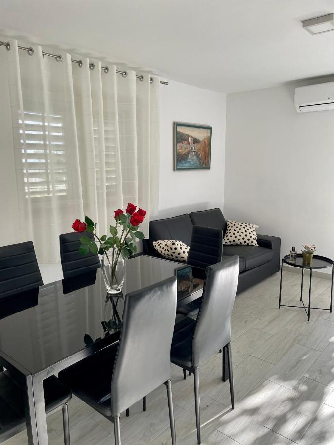 Apartment Paulina Trogir Ngoại thất bức ảnh